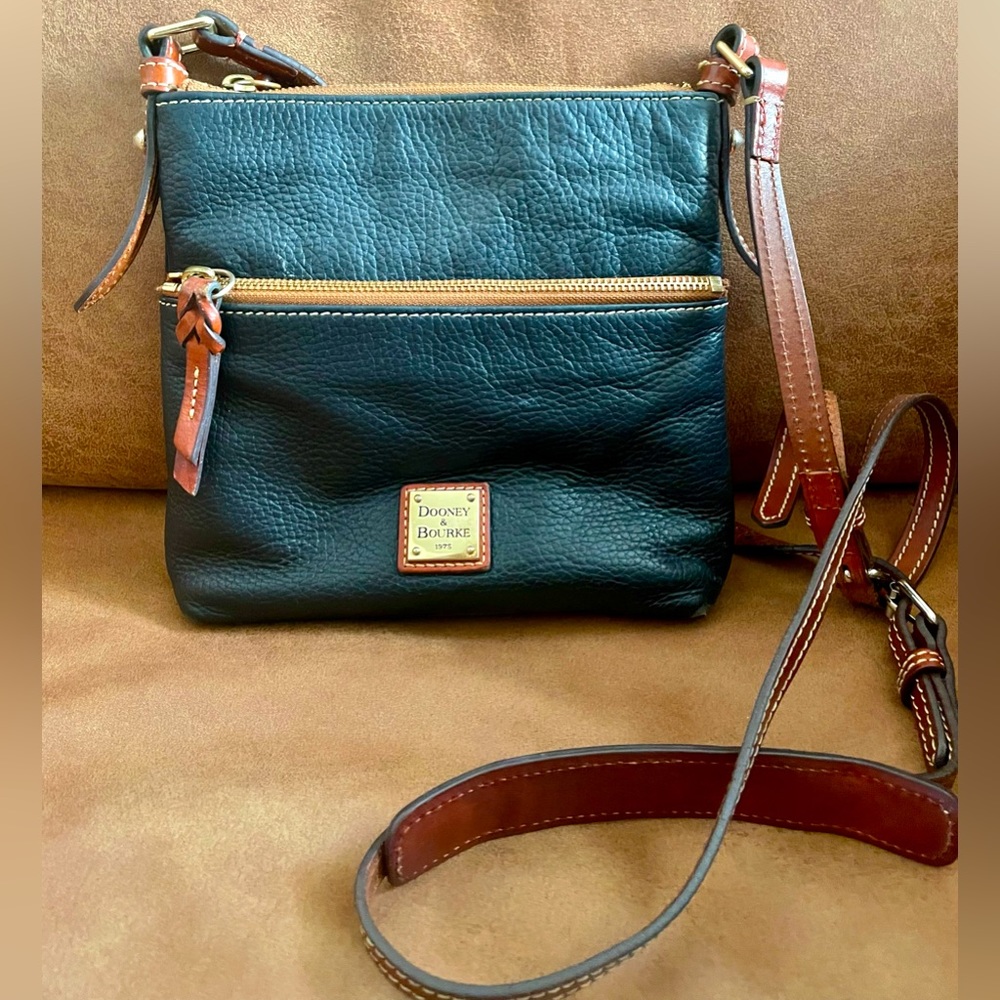 Dooney and Bourke Pebble Grain Crossbody